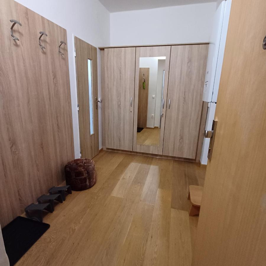 Ap 5 Alice Near Springs - 4 Rooms Карлови Вари Екстериор снимка