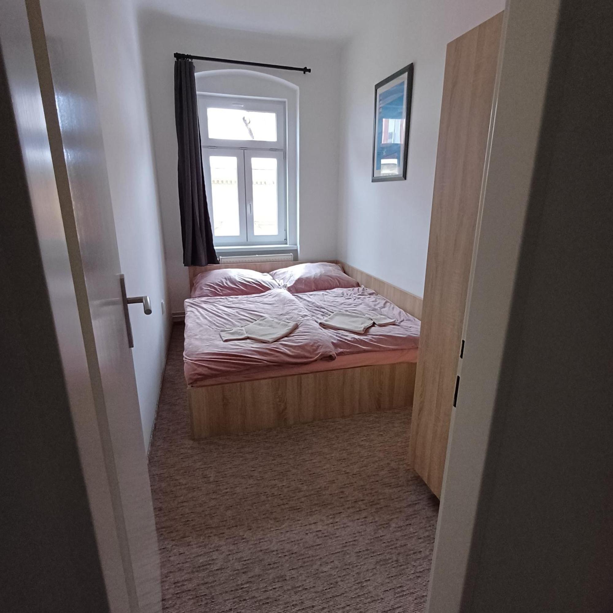 Ap 5 Alice Near Springs - 4 Rooms Карлови Вари Екстериор снимка