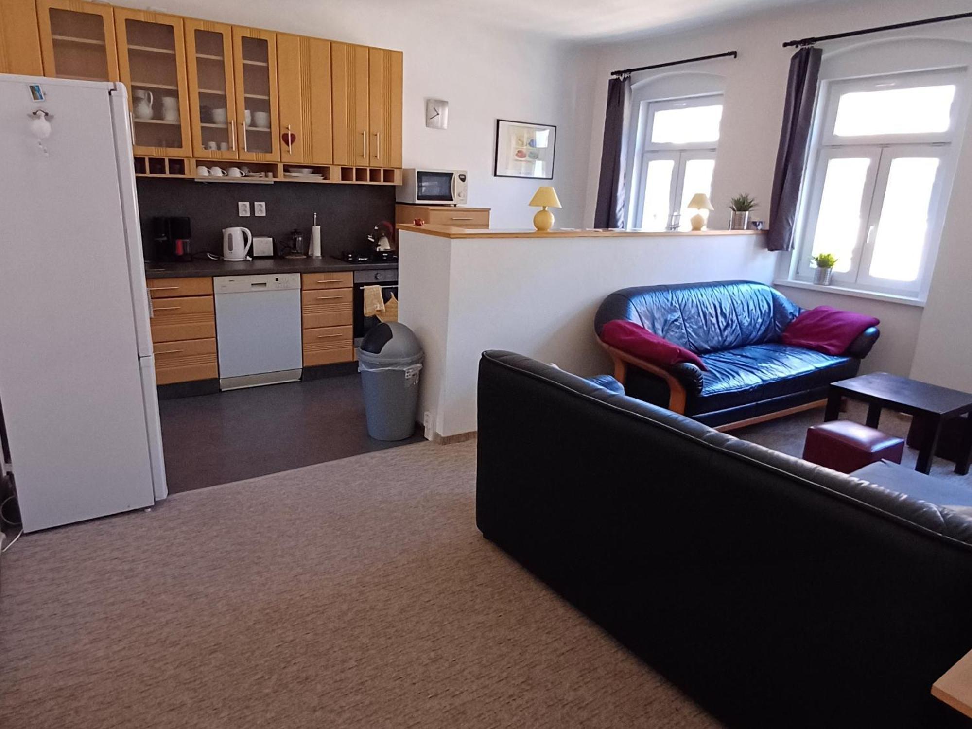 Ap 5 Alice Near Springs - 4 Rooms Карлови Вари Екстериор снимка